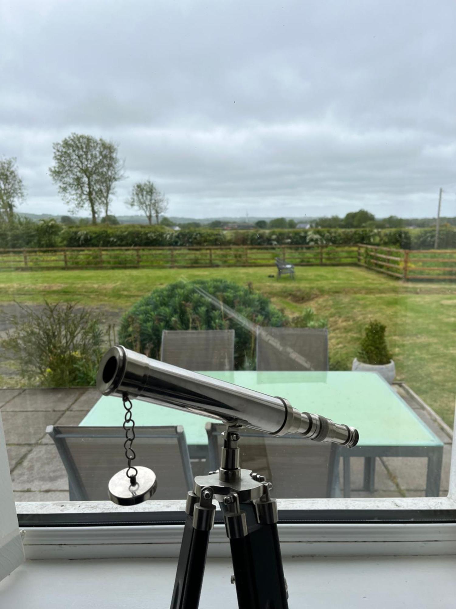 Unique Countryside Stay Dundrod Экстерьер фото