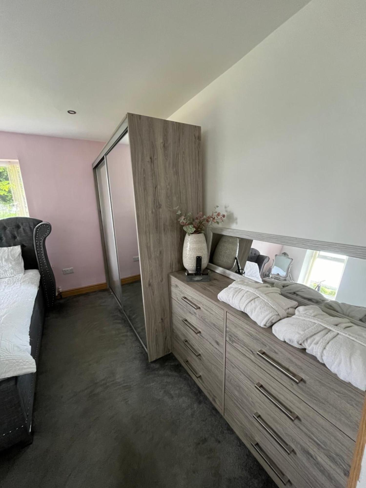 Unique Countryside Stay Dundrod Экстерьер фото
